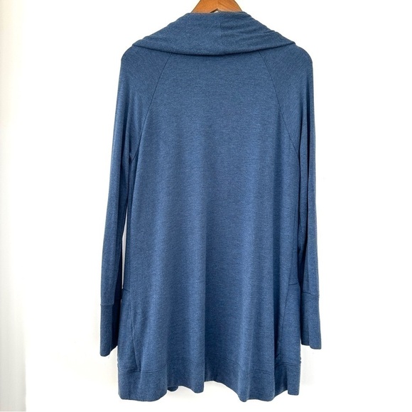 Athleta open cardigan with raglan sleeves, waterfall front, long sleeves - Picture 4 of 10